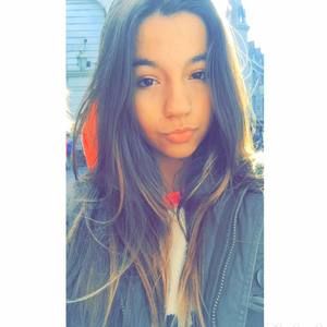 Meet your Posher, Rafaela